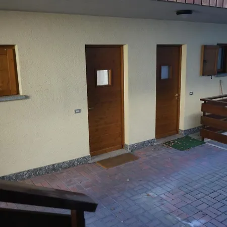 Monolocale Casericc Apartment Piatta